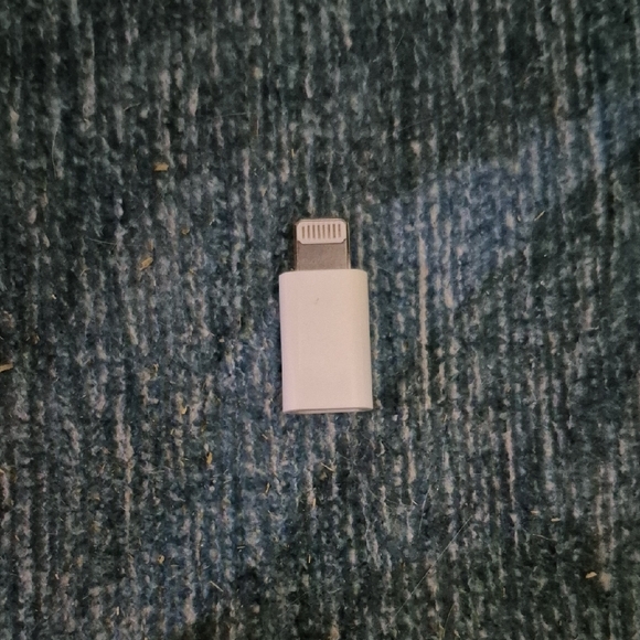 White USB Adapter - Picture 2 of 3